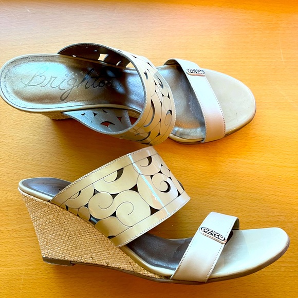 Brighton Shoes - Tan wedge Brighton sandals,slip on